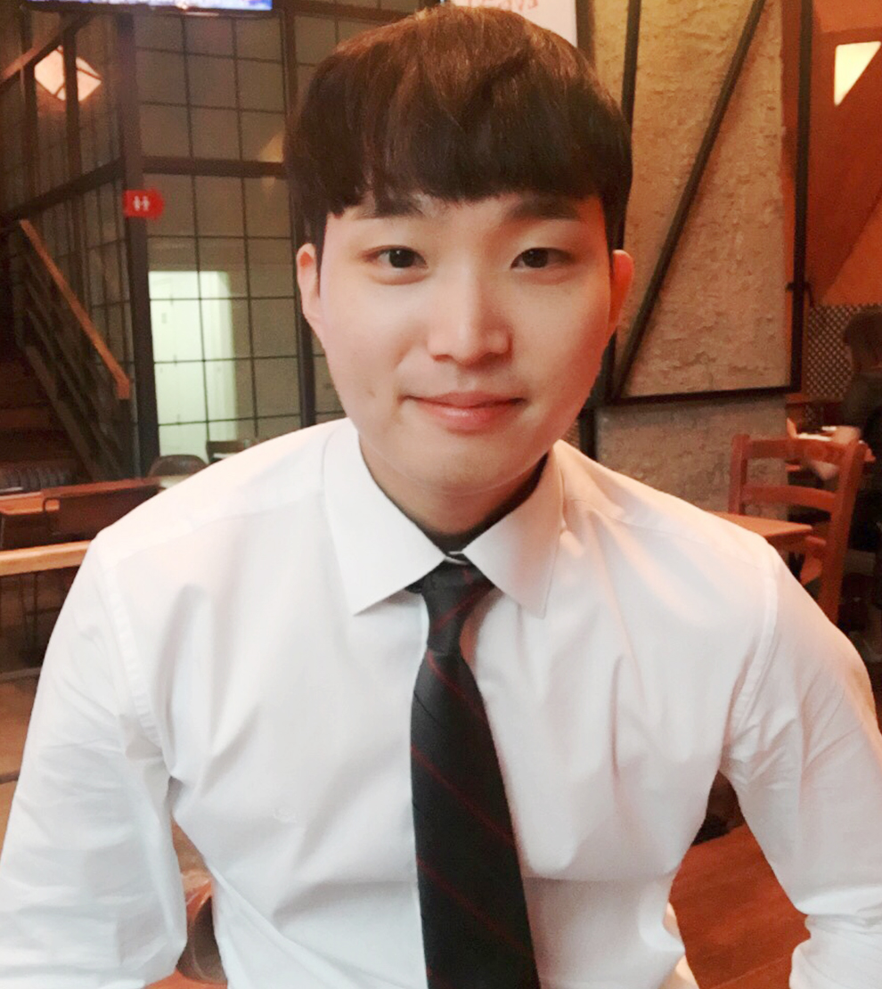 AI바이오융합대학 AI융합학부 김석현(12학번)