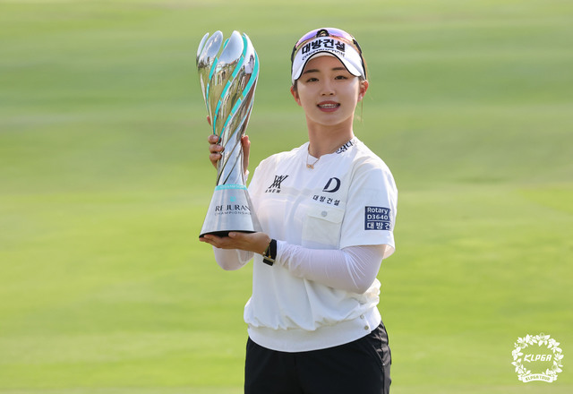 용인대 골프학과 임진영(22학번), KLPGA 투어 개막전 리쥬란 챔피언십 우승…데뷔 첫 승 초대 챔피언
