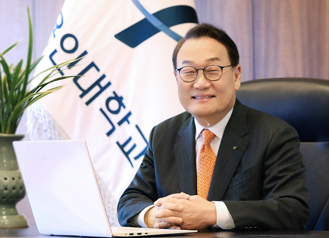 박윤규총장님 소개 사진