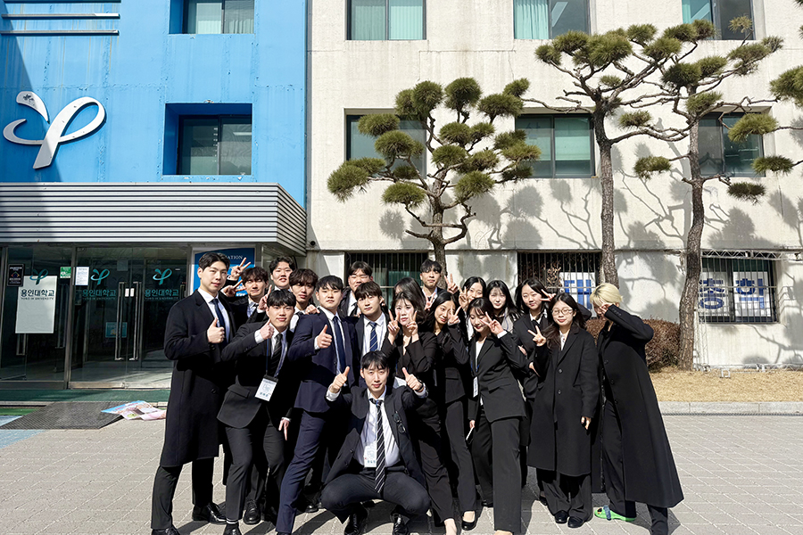 총학생회 단체사진